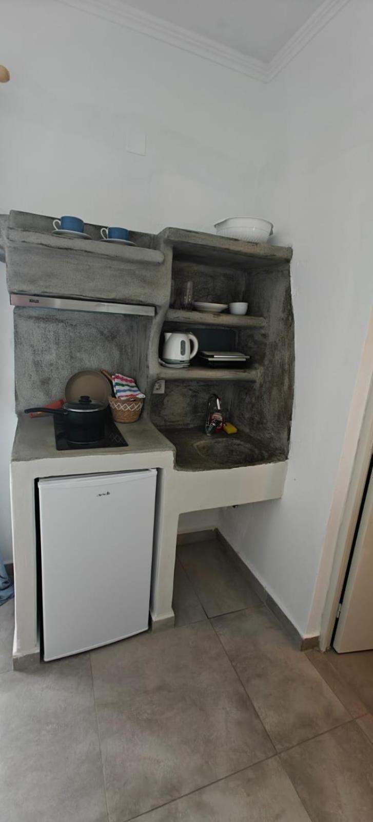 Joannes Vacation Rooms Αδάμας Εξωτερικό φωτογραφία