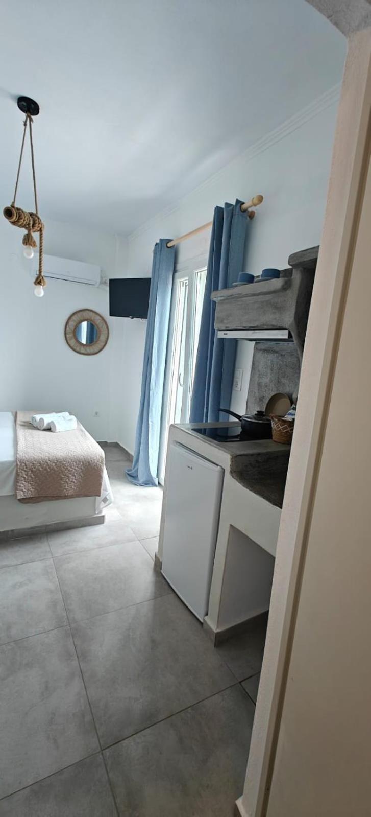 Joannes Vacation Rooms Αδάμας Εξωτερικό φωτογραφία
