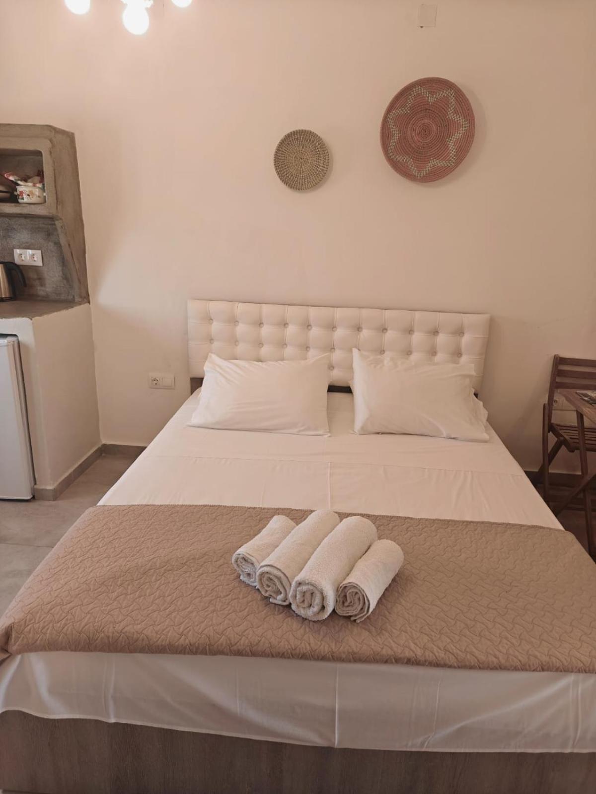 Joannes Vacation Rooms Αδάμας Εξωτερικό φωτογραφία